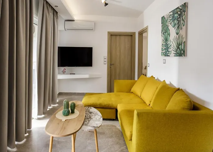 Semes Luxury Apts By Estia