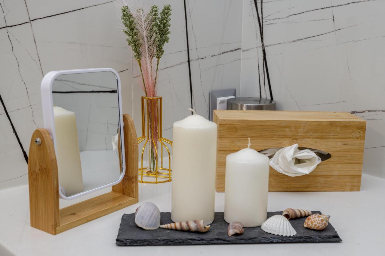 Semes Luxury Apts By Estia Appartement