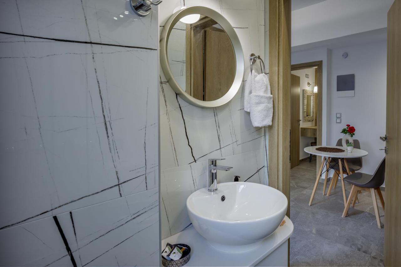 Apartment Semes Luxury Apts By Estia